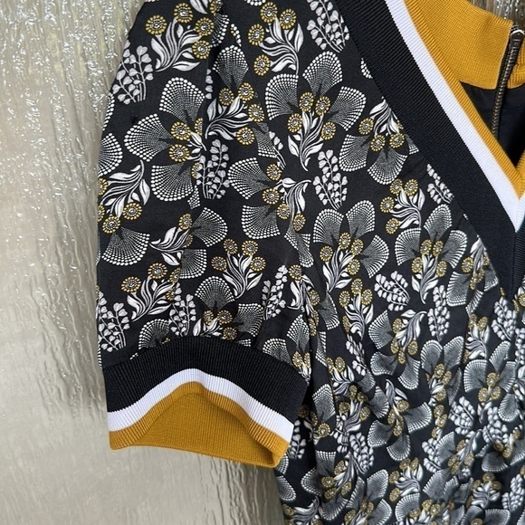 Slate & Willow Floral Varsity Trim V Neck Mini Dress in size 2. EUC - Picture 7 of 10